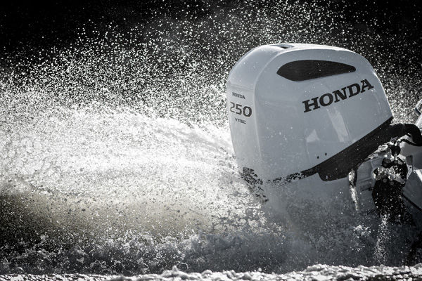 Новый подвесной лодочный мотор Honda BF250 2018